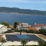 Slatine, otok Čiovo - streetball / 3x3 igralište (u sklopu vile za odmor)